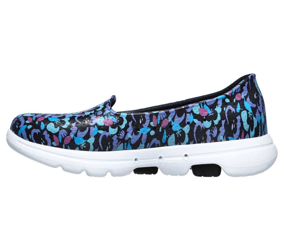 GO WALK 5 - BLOSSOMS,  Footwear Left View