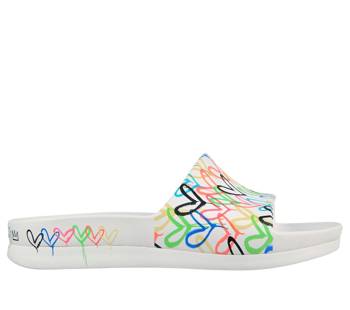 CALI CHARM - TRUST LOVE, WHITE/MULTI Footwear Lateral View