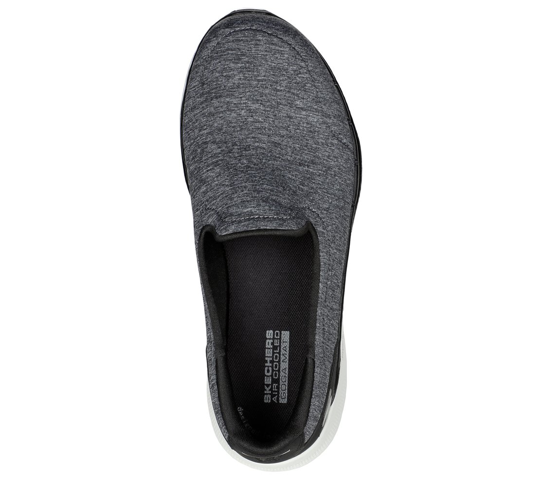 GO WALK 6 - GRAND HORIZON, BLACK/WHITE