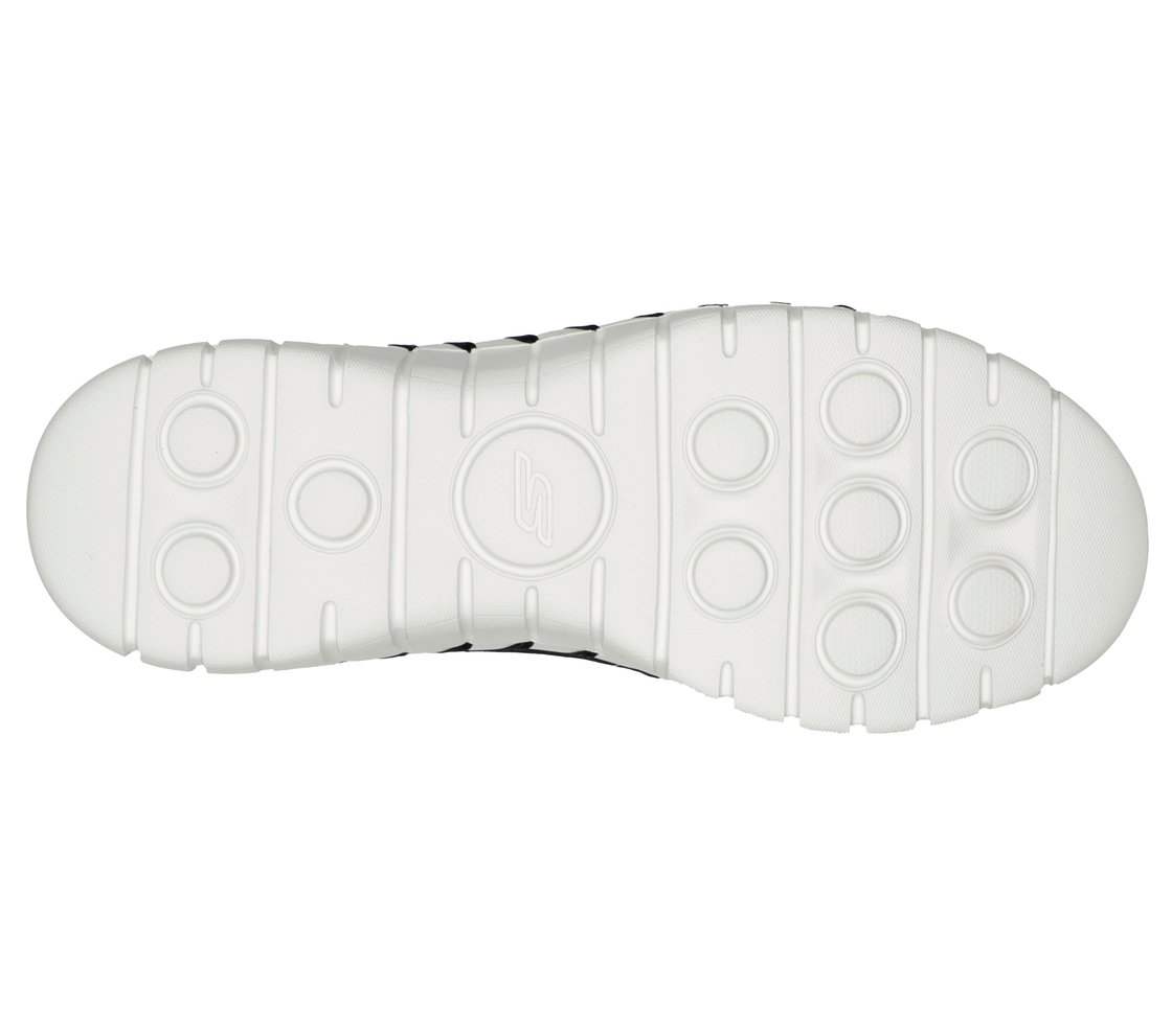 GO WALK SMART 2, BLACK/WHITE Footwear Bottom View