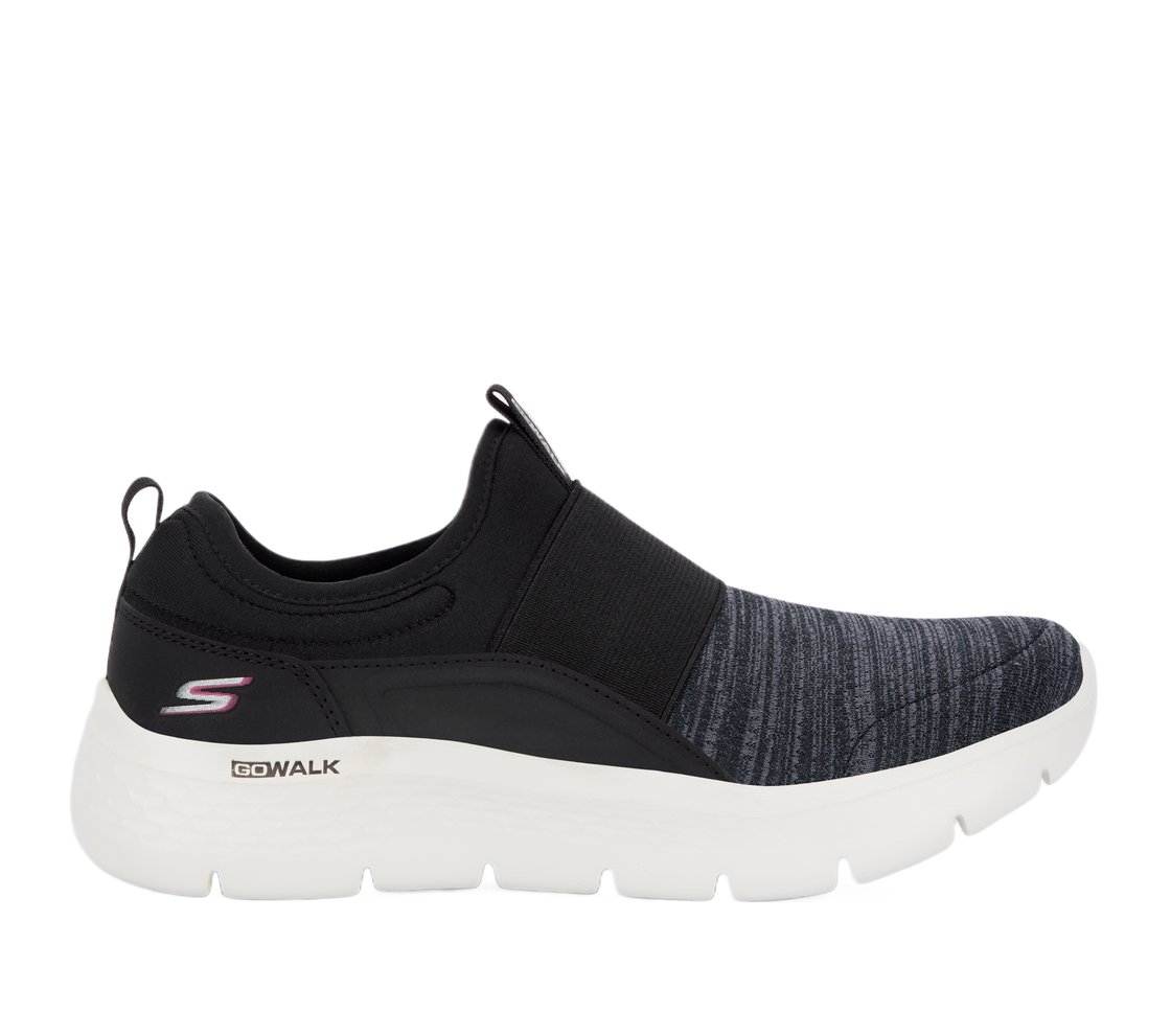 GO WALK FLEX, BLACK/WHITE Footwear Lateral View