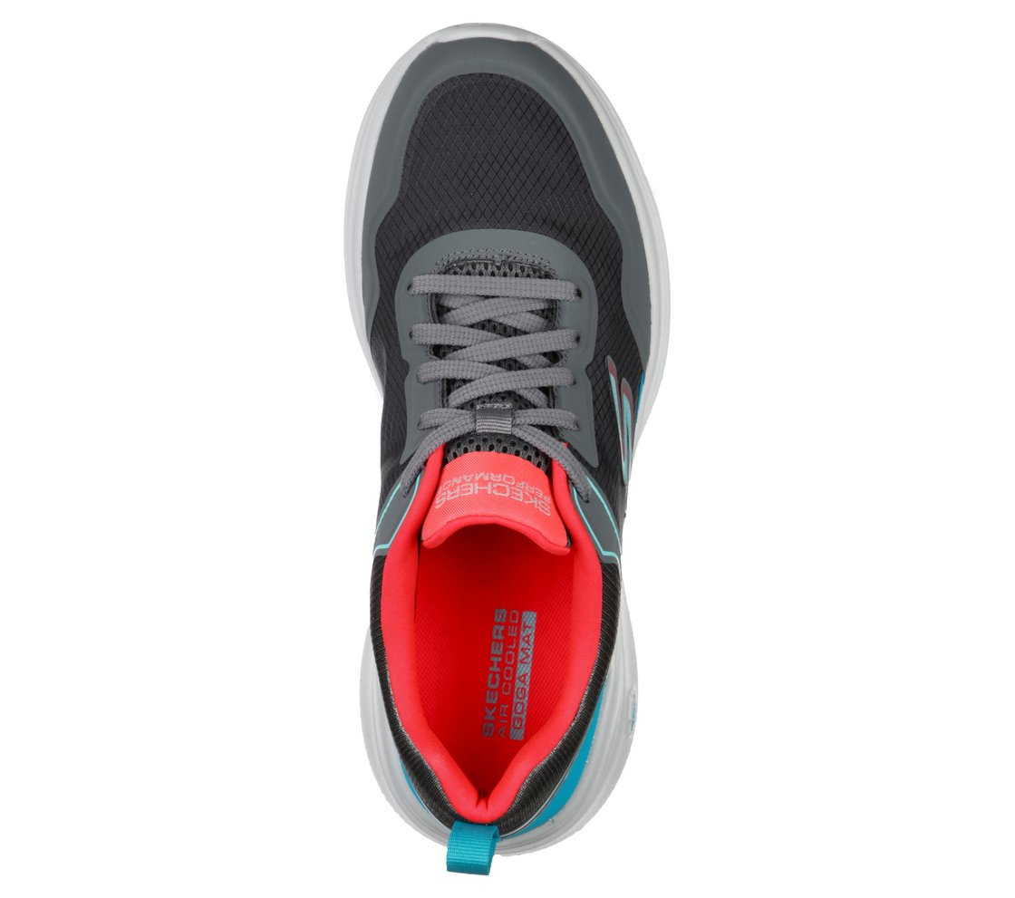 GO RUN FAST - RETRO INSIGHT,  Footwear Top View