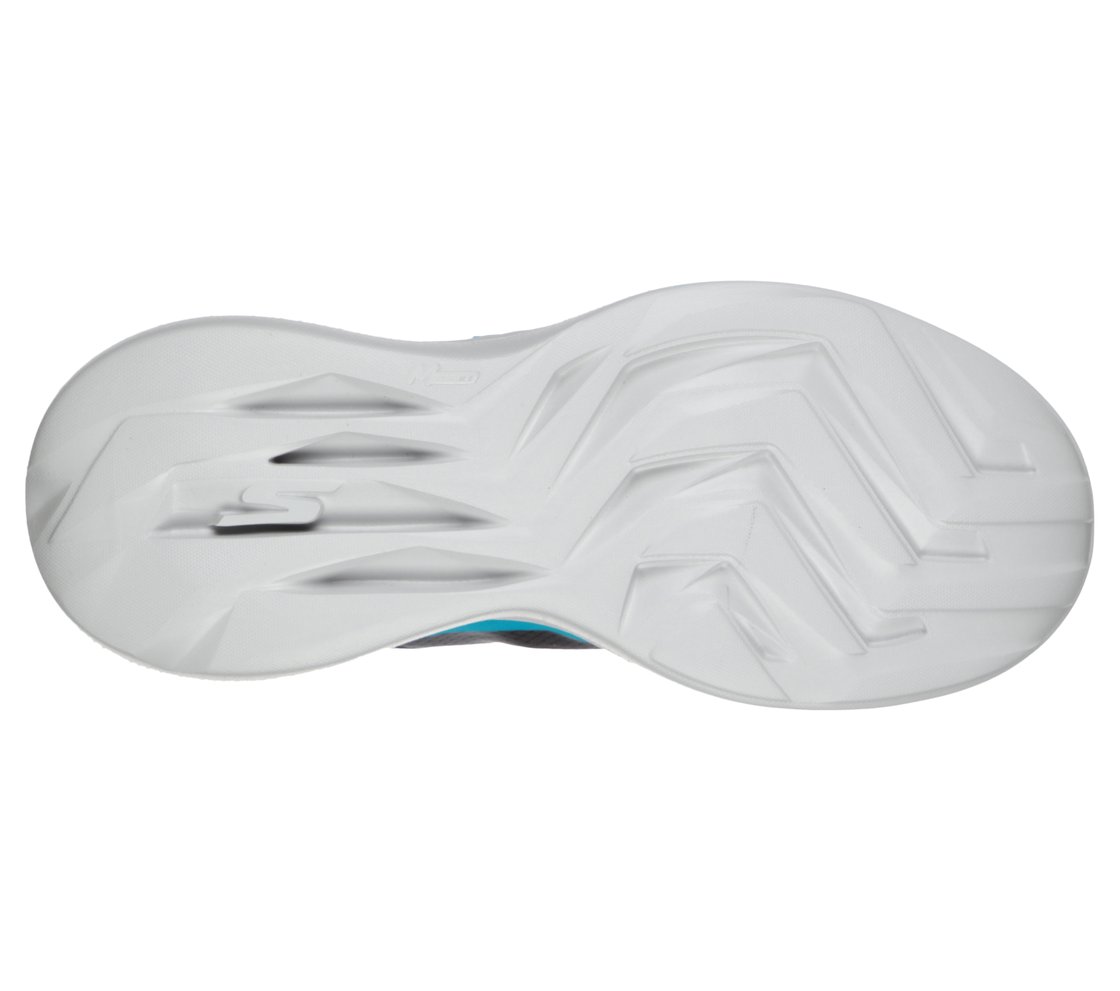 GO RUN FAST - RETRO INSIGHT,  Footwear Bottom View