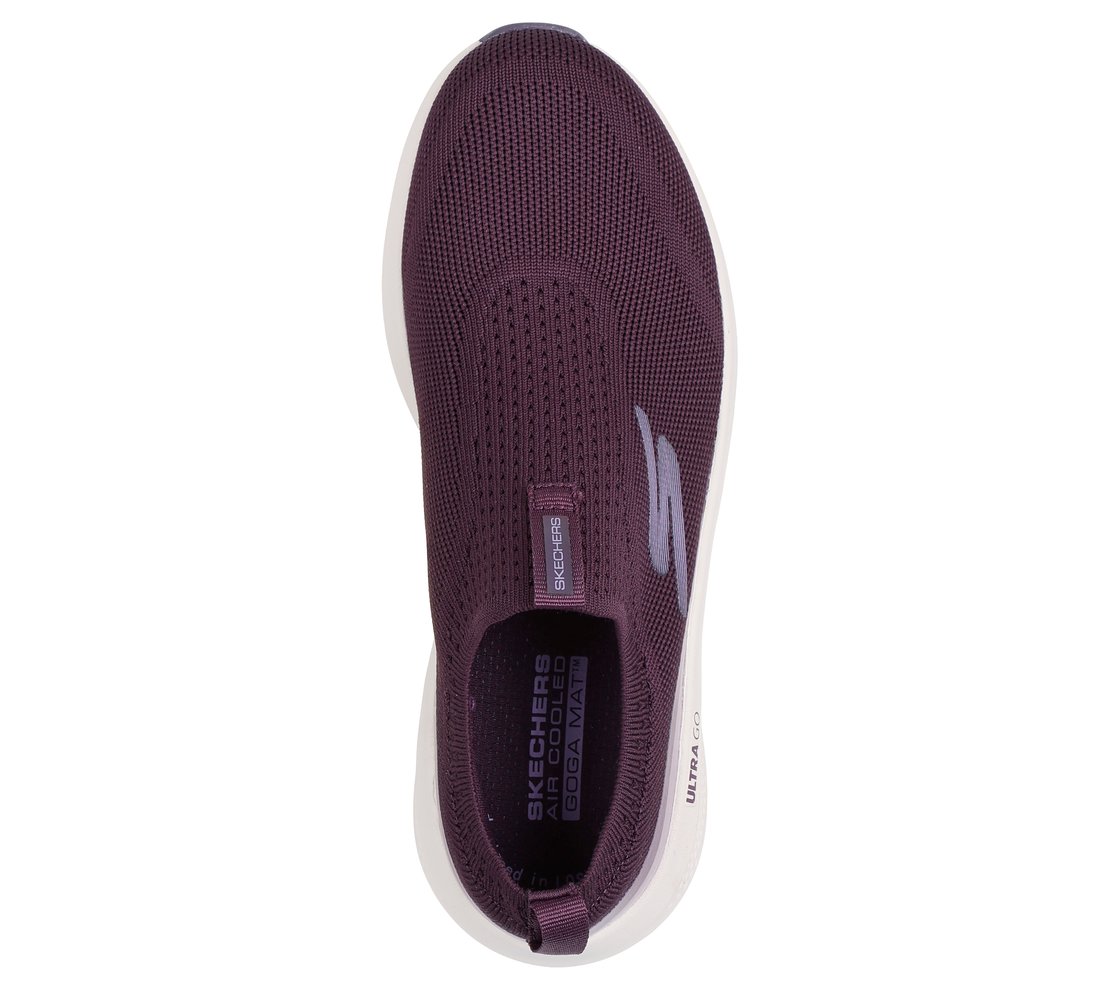 GO RUN ELEVATE - HOT STREAK, PLUM Footwear Top View