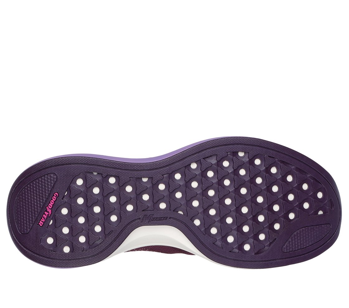 GO RUN PULSE 2.0 - BOUNDLESS, BURGUNDY Footwear Bottom View
