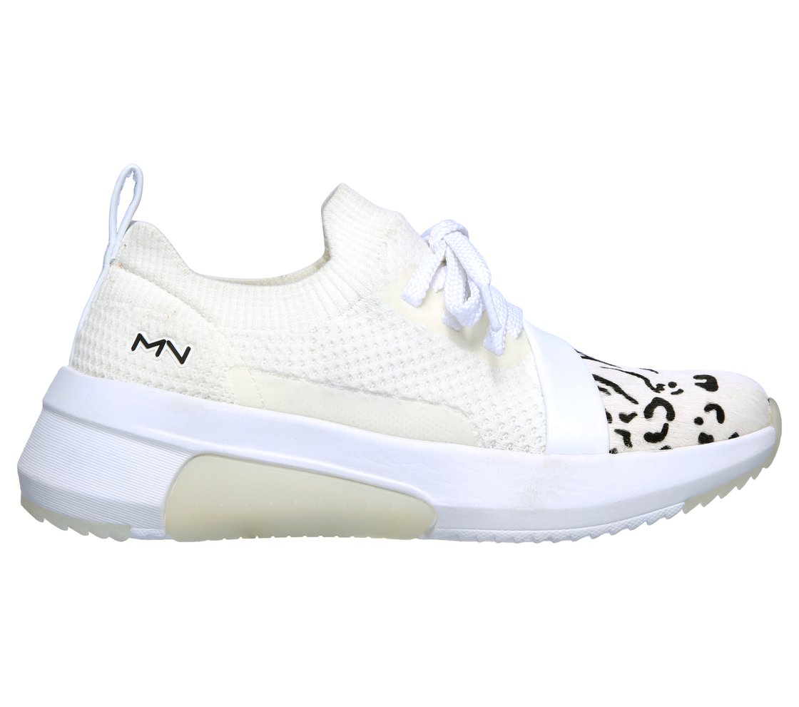 MODERN JOGGER 2.0 - ANI,  Footwear Lateral View