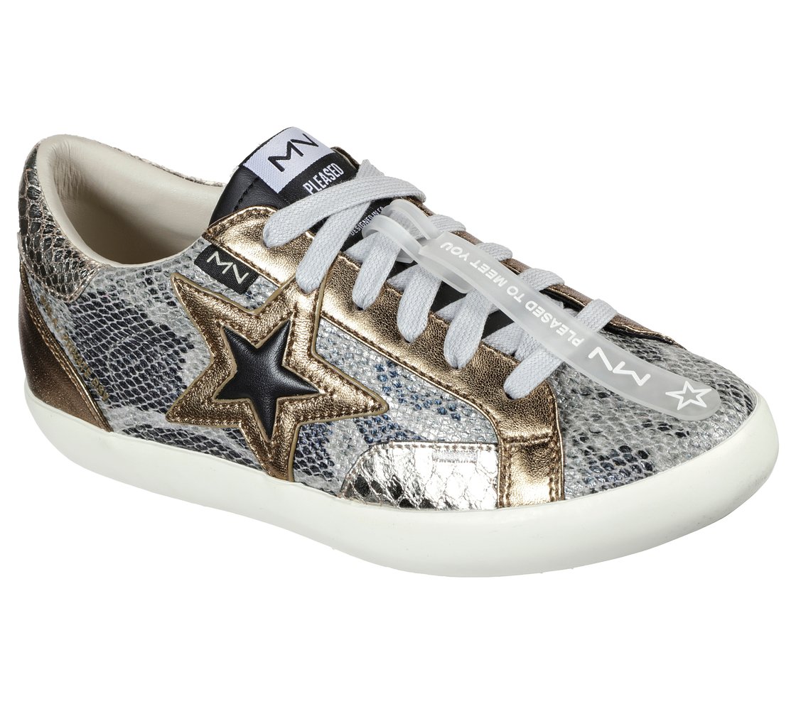 THE STELLAR - WINNIE,  Footwear Right View
