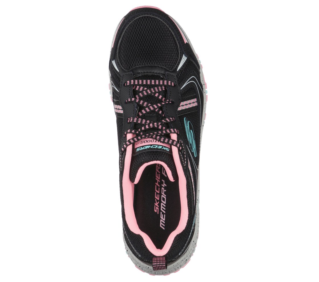 HILLCREST - VAST ADVENTURE, BLACK/HOT PINK Footwear Top View
