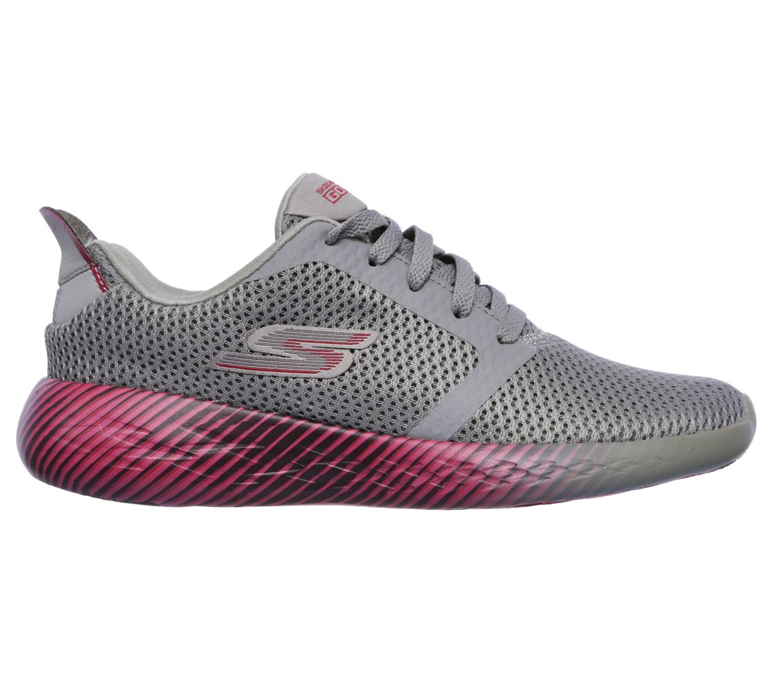 GO RUN 600-SPECTRA,  Footwear Right View
