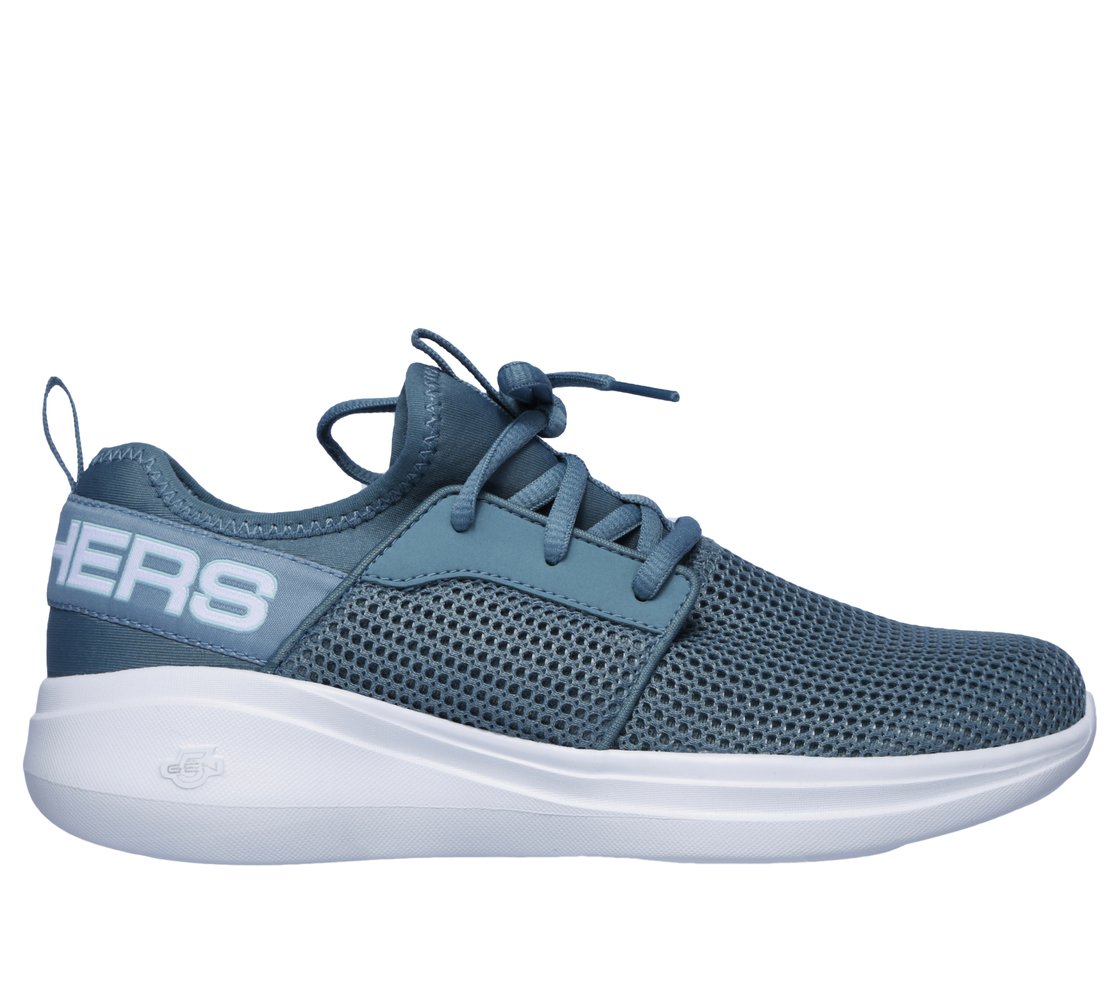 GO RUN FAST-VALOR,  Footwear Lateral View