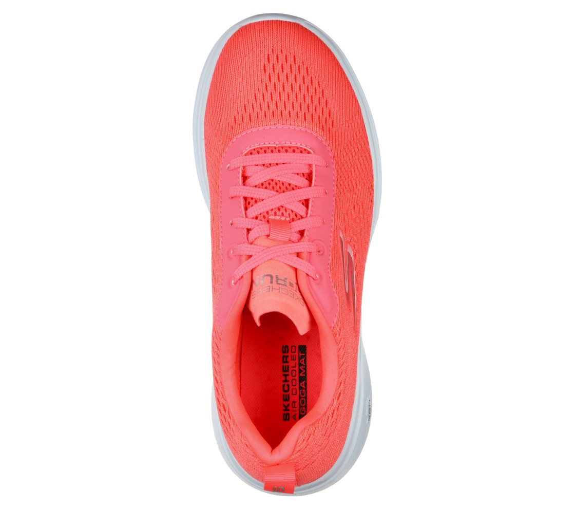 GO RUN FAST-FLOAT,  Footwear Top View