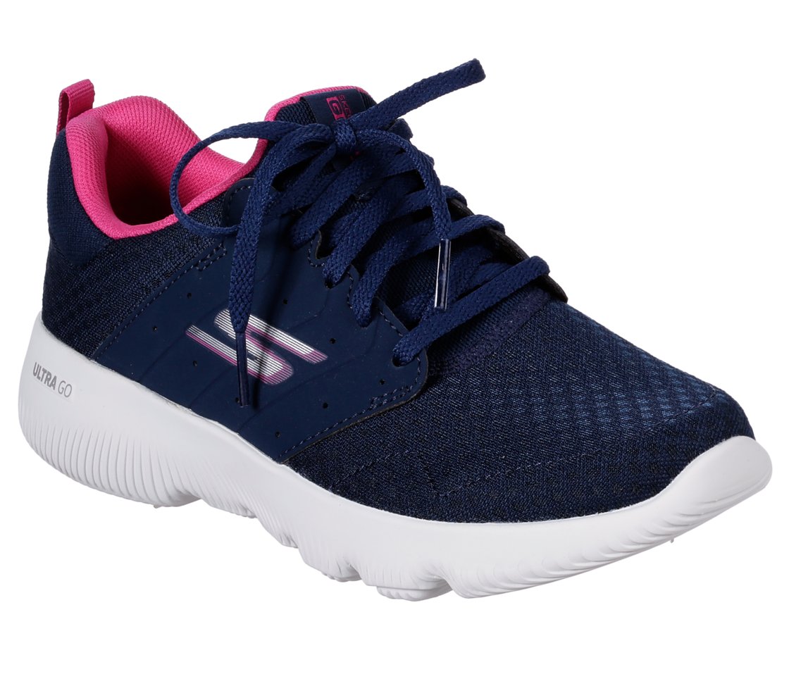 GO RUN FOCUS-APPROACH,  Footwear Lateral View
