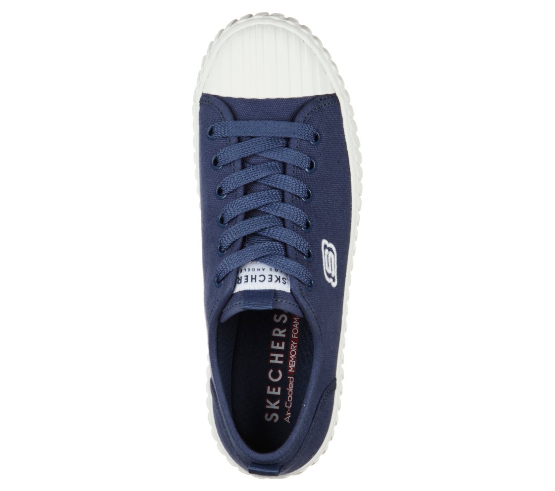 STREET TRAX-AUTO PILOT,  Footwear Top View
