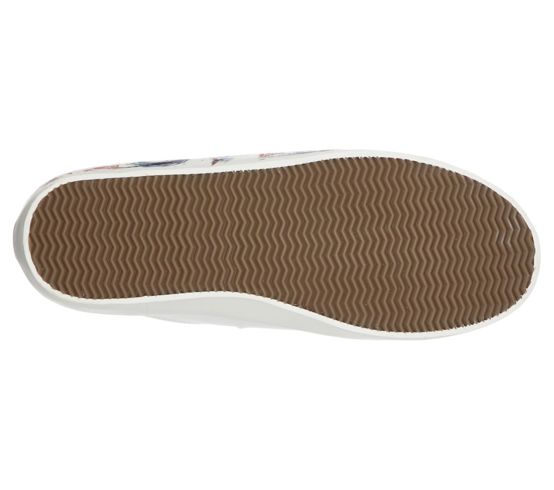 DIAMOND STARZ - YOUNG LOVE,  Footwear Bottom View