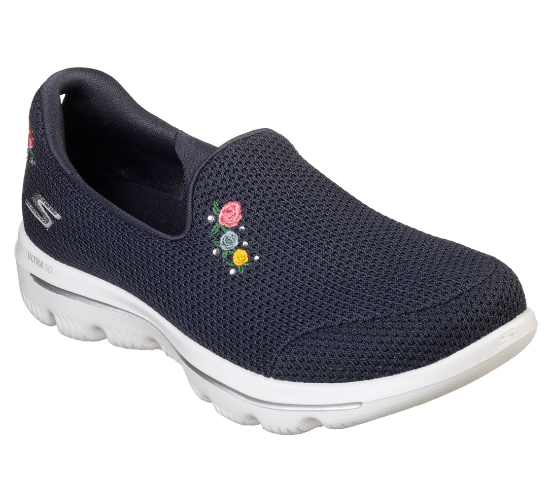 GO WALK EVOLUTION ULTRA-SATIS,  Footwear Lateral View