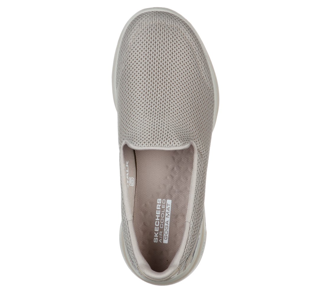 GO WALK 5,  Footwear Top View