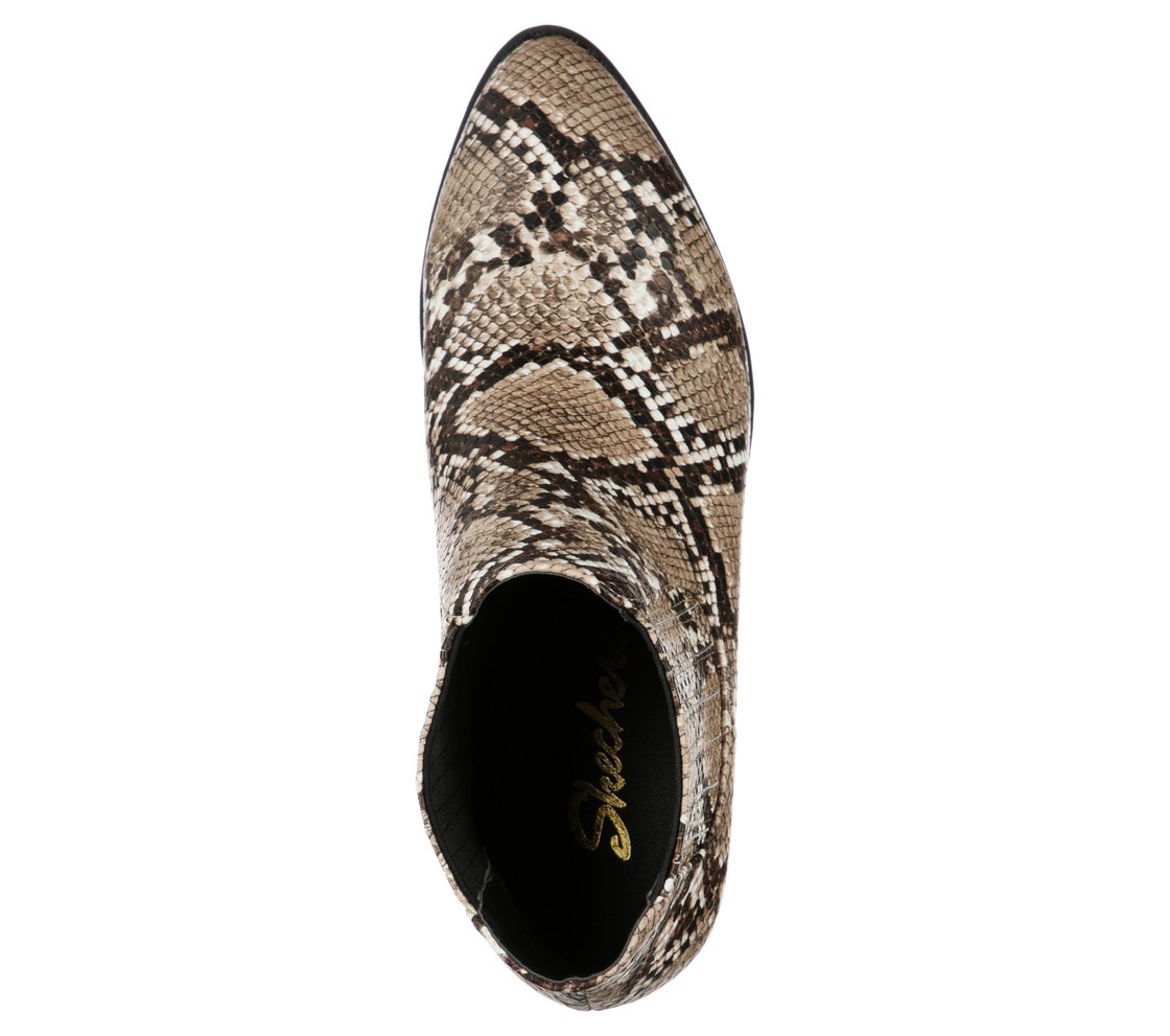 CRISTA,  Footwear Top View