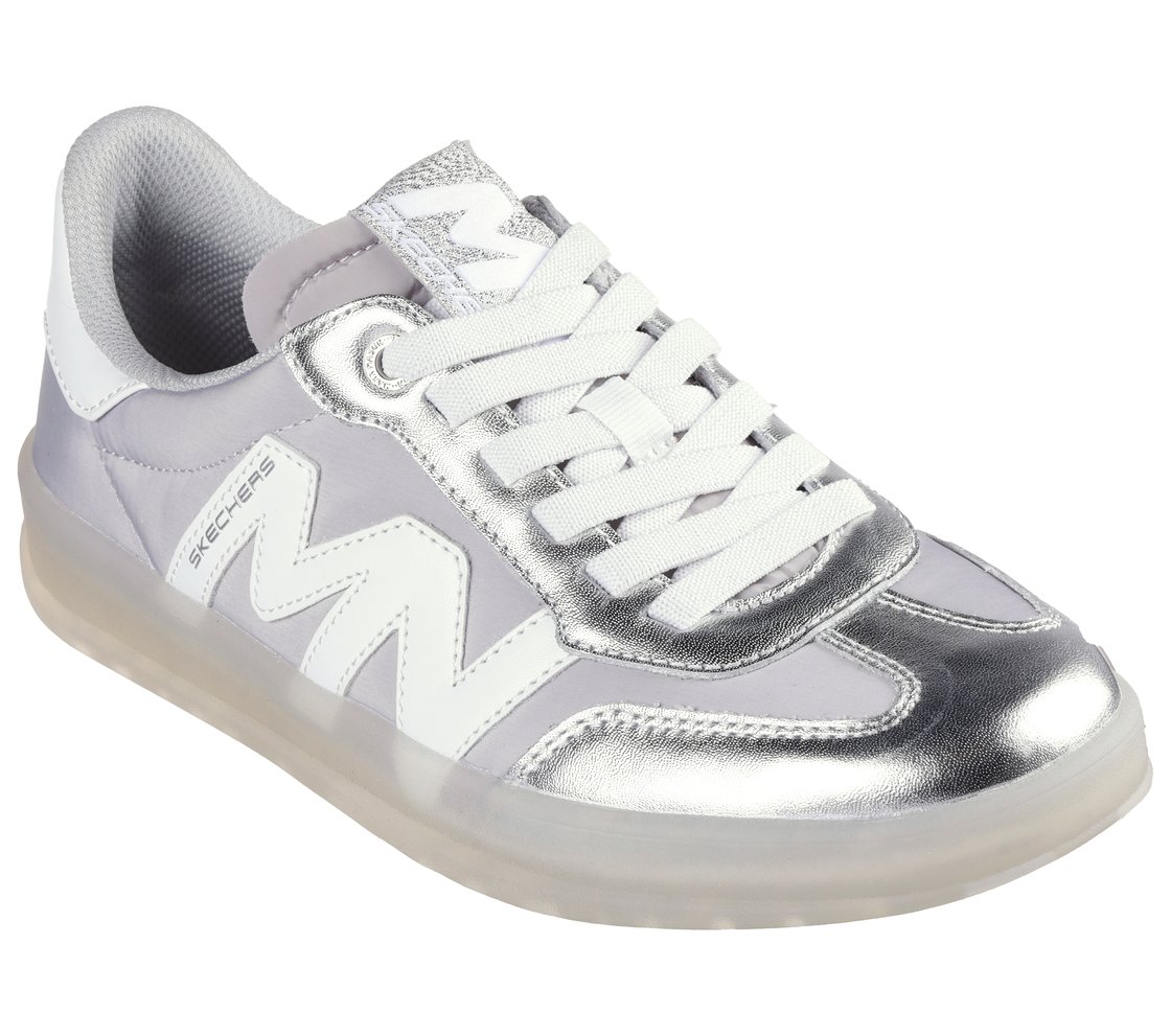 NEW WAVE CUP - THE RALLY, SILVER Footwear Right View