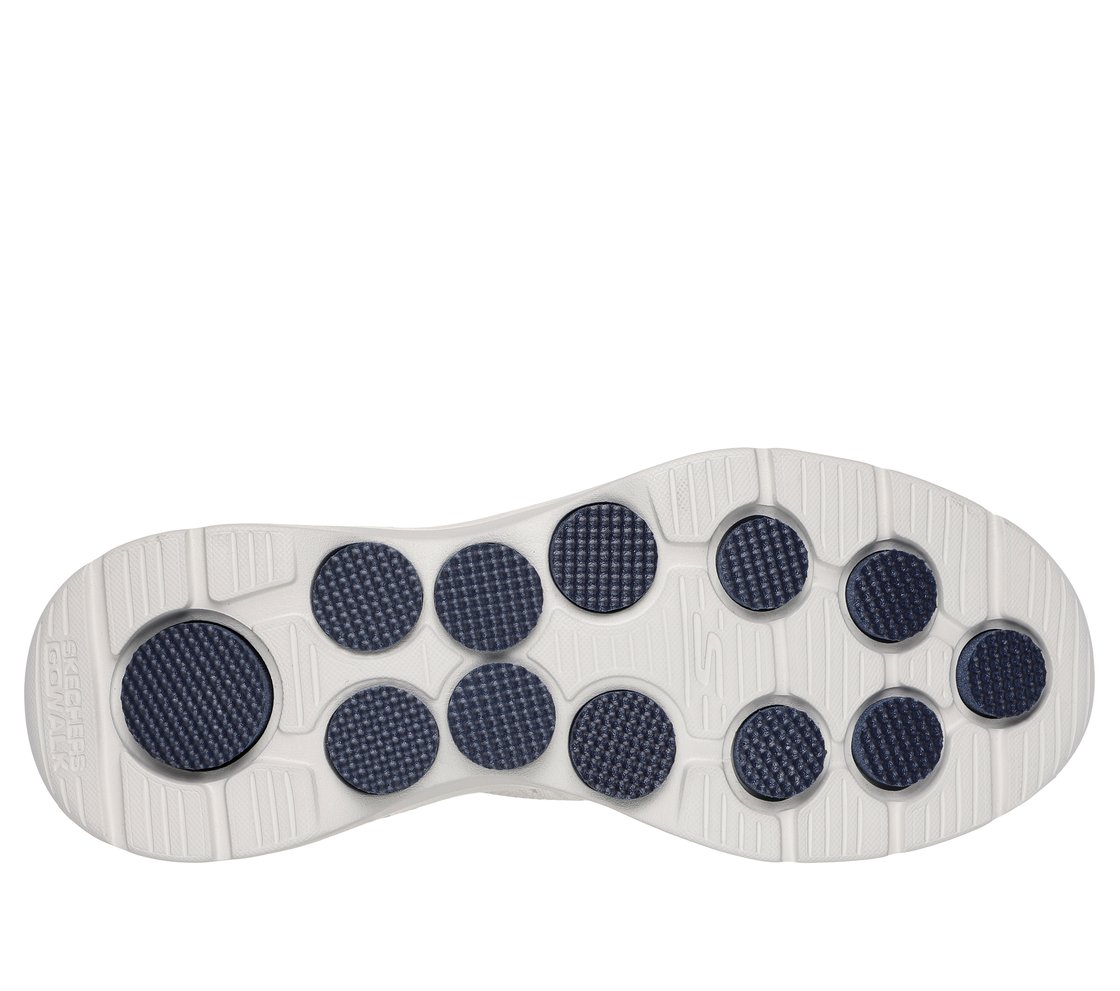 GO WALK 7 - CONFORMITY, NATURAL Footwear Bottom View