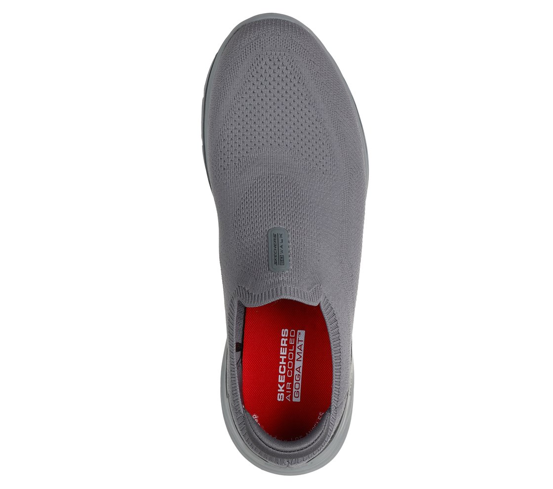GO WALK 8 - GABE, CHARCOAL/RED