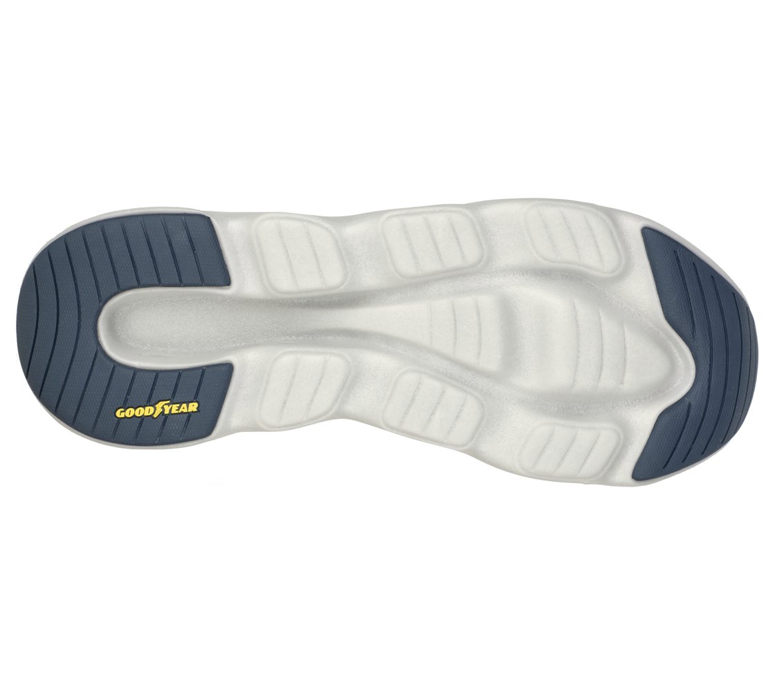GO RUN GLIDE-STEP MAX-DASH CH,  Footwear Bottom View