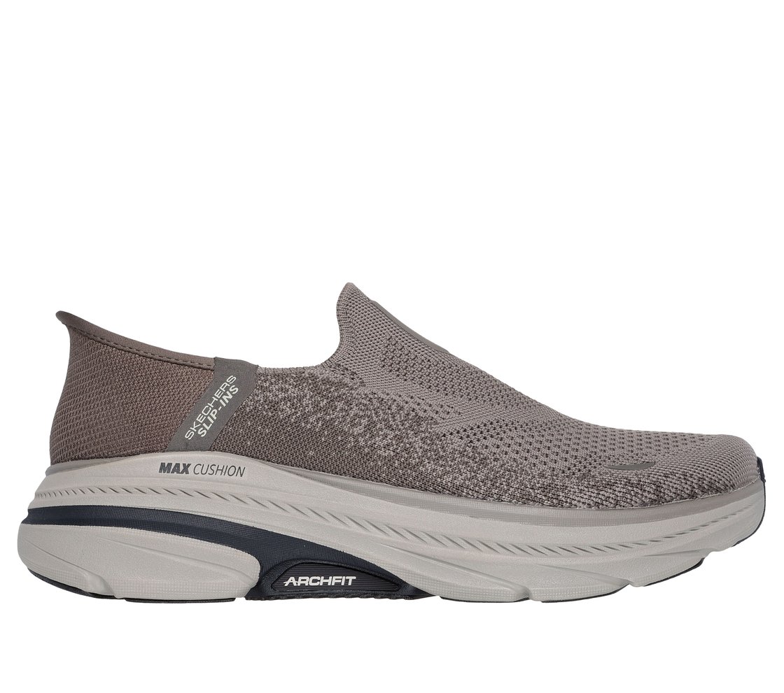 MAX CUSHIONING ARCH FIT 2, BROWN Footwear Lateral View