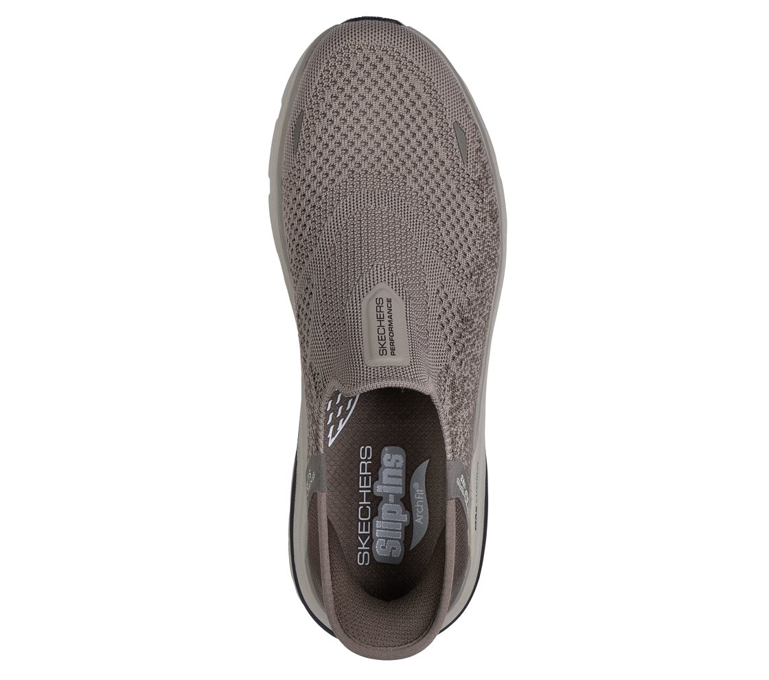 MAX CUSHIONING ARCH FIT 2, BROWN Footwear Top View