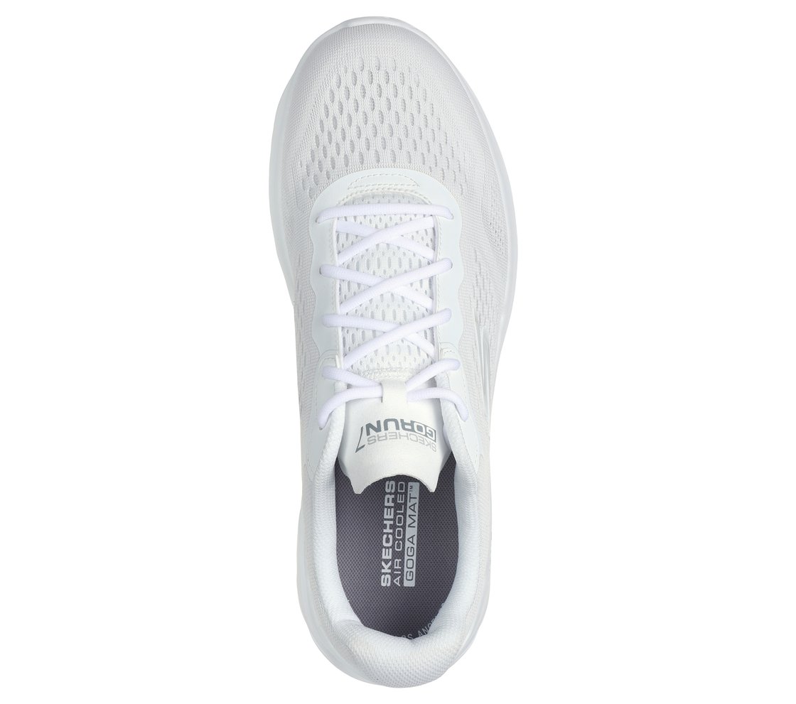 GO RUN 7,  Footwear Top View