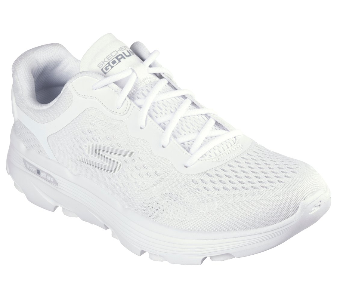 GO RUN 7,  Footwear Right View