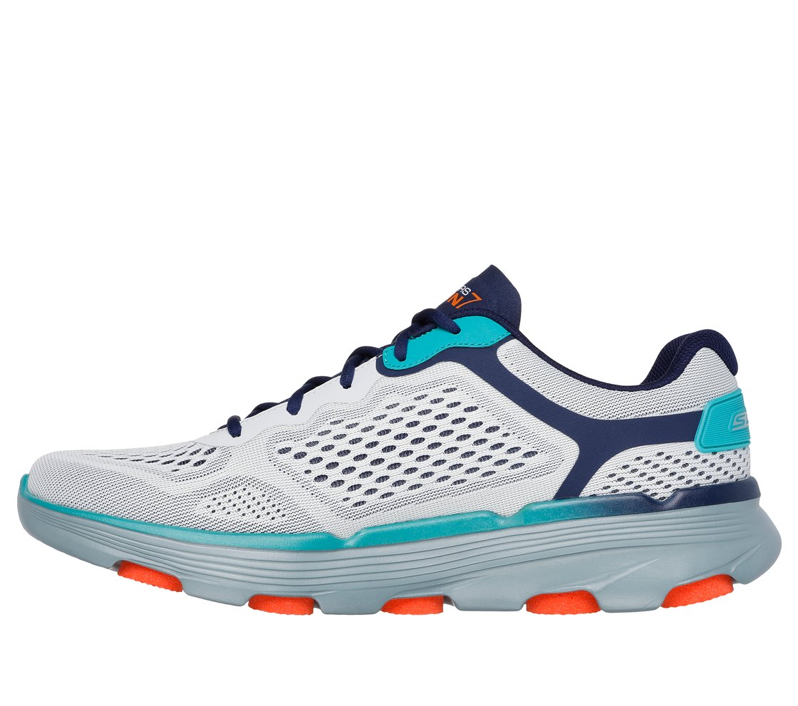 GO RUN 7, WHITE/MULTI Footwear Left View