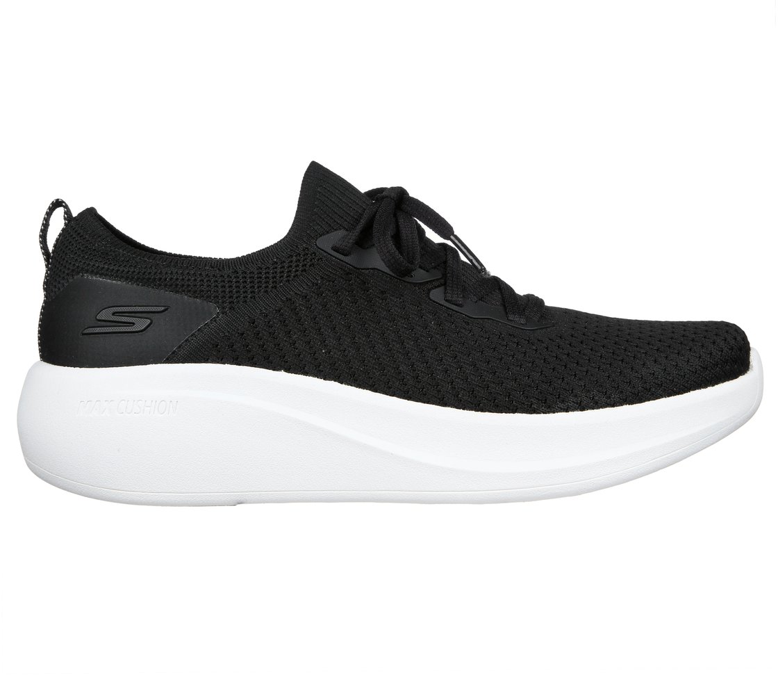 MAX CUSHIONING ESSENTIAL, BLACK/WHITE Footwear Lateral View