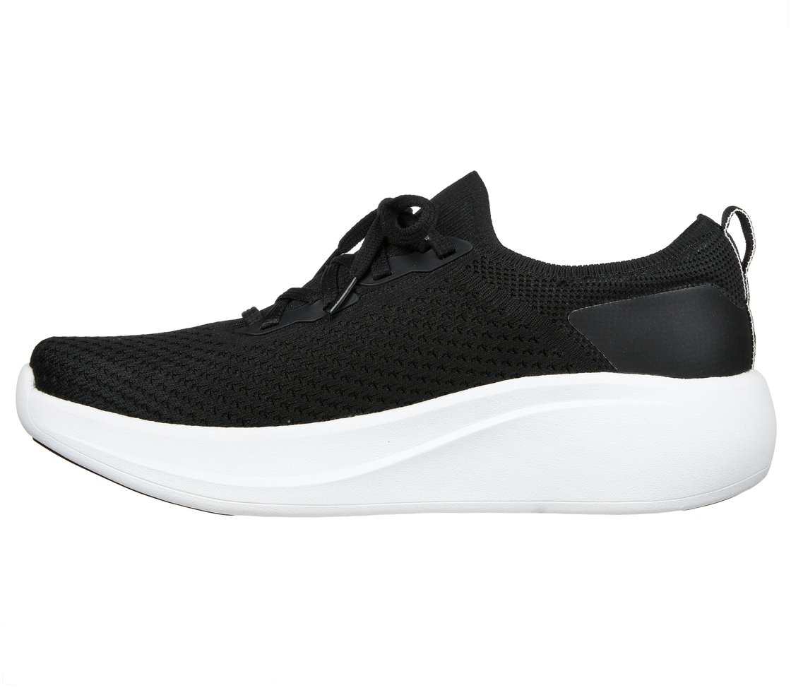 MAX CUSHIONING ESSENTIAL, BLACK/WHITE Footwear Left View