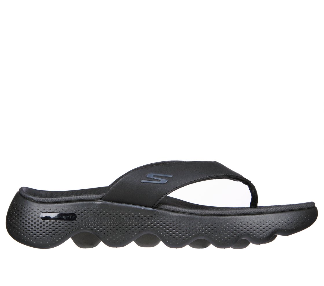 GO WALK MASSAGE FIT SANDAL, BLACK Footwear Lateral View