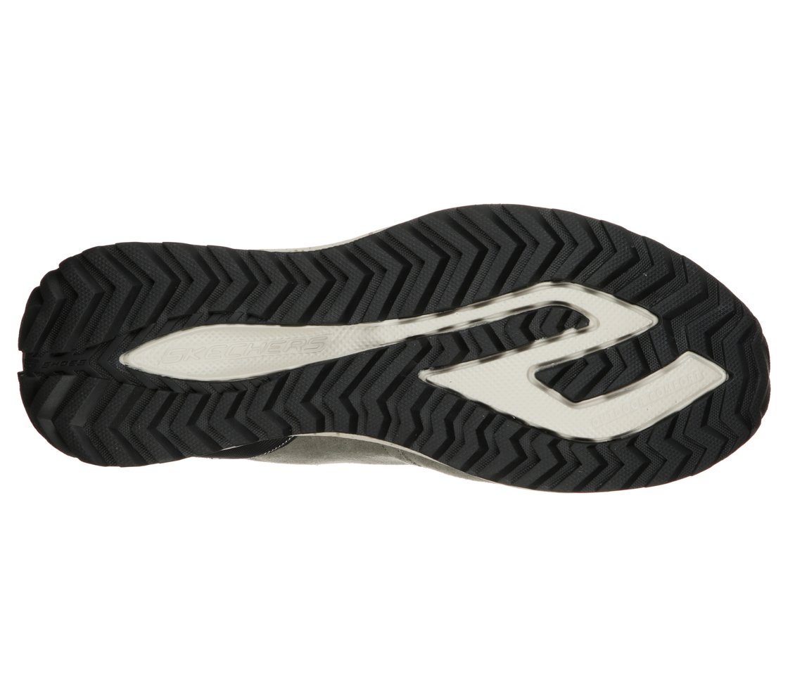 EQUALIZER 4.0 TRAIL -,  Footwear Bottom View