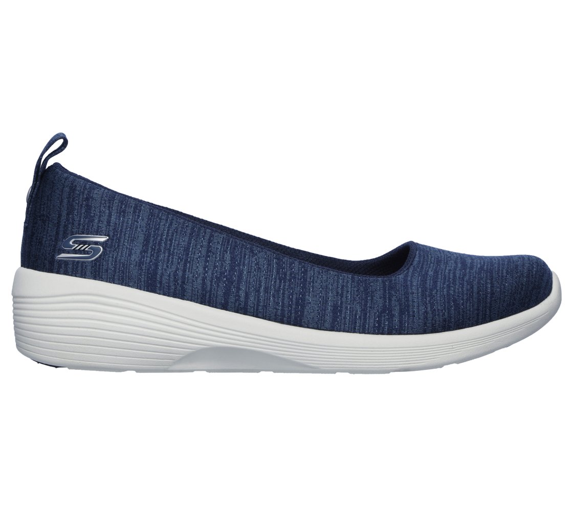 ARYA - DIFFERENT EDGE,  Footwear Lateral View