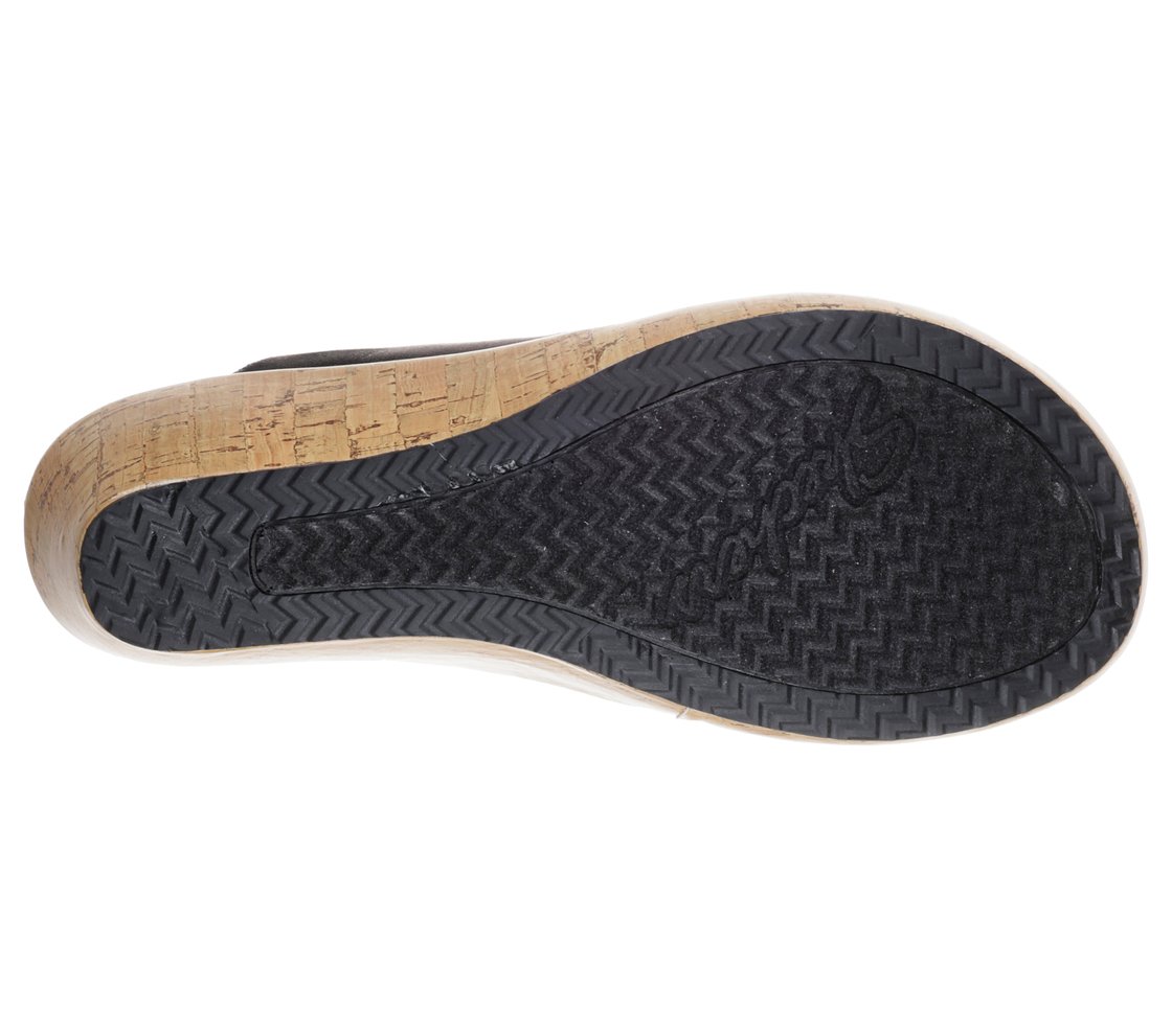 BEVERLEE - BIZZY BABE,  Footwear Bottom View