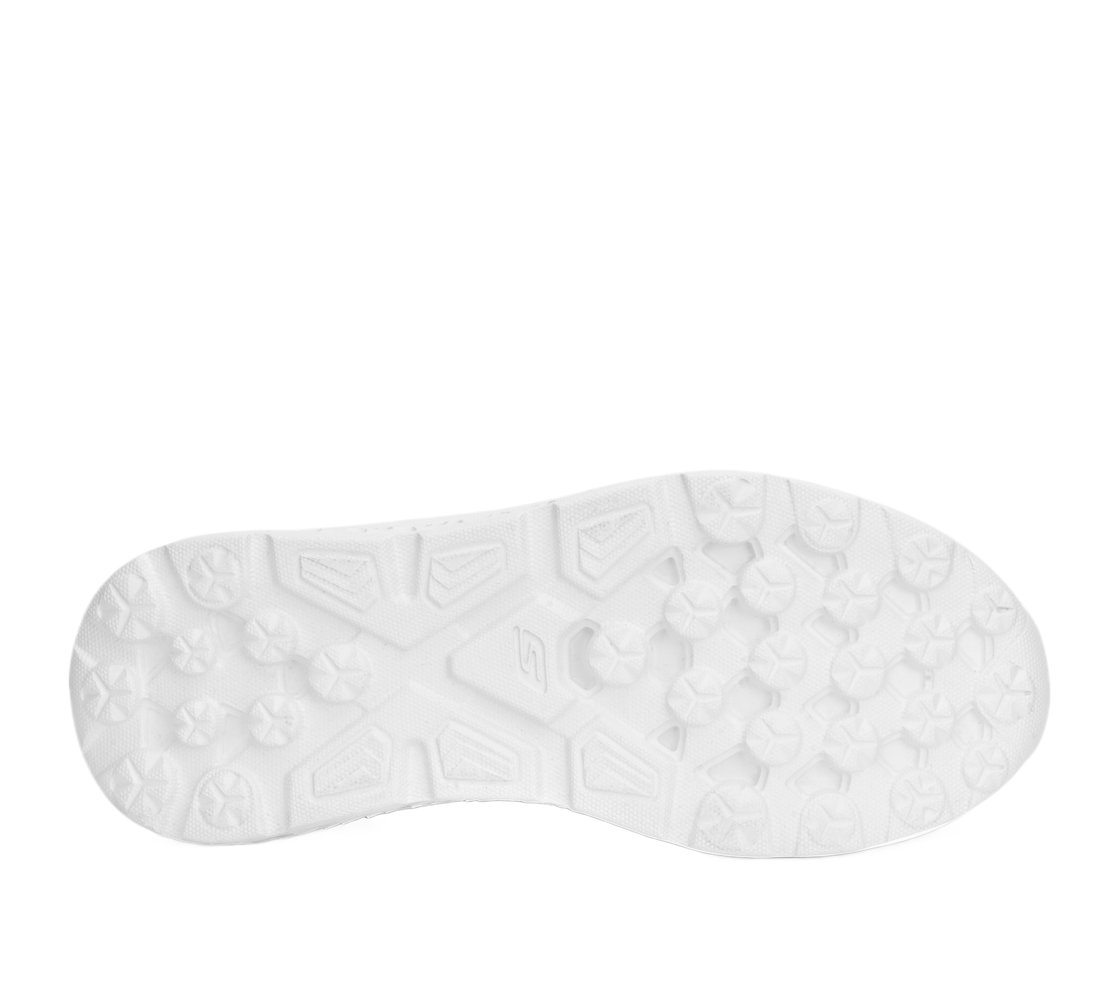 GO RUN 400, BLACK / MULTI Footwear Bottom View