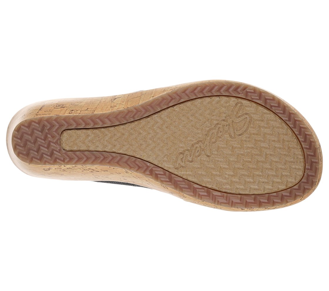 BEVERLEE - SMITTEN KITTEN,  Footwear Bottom View