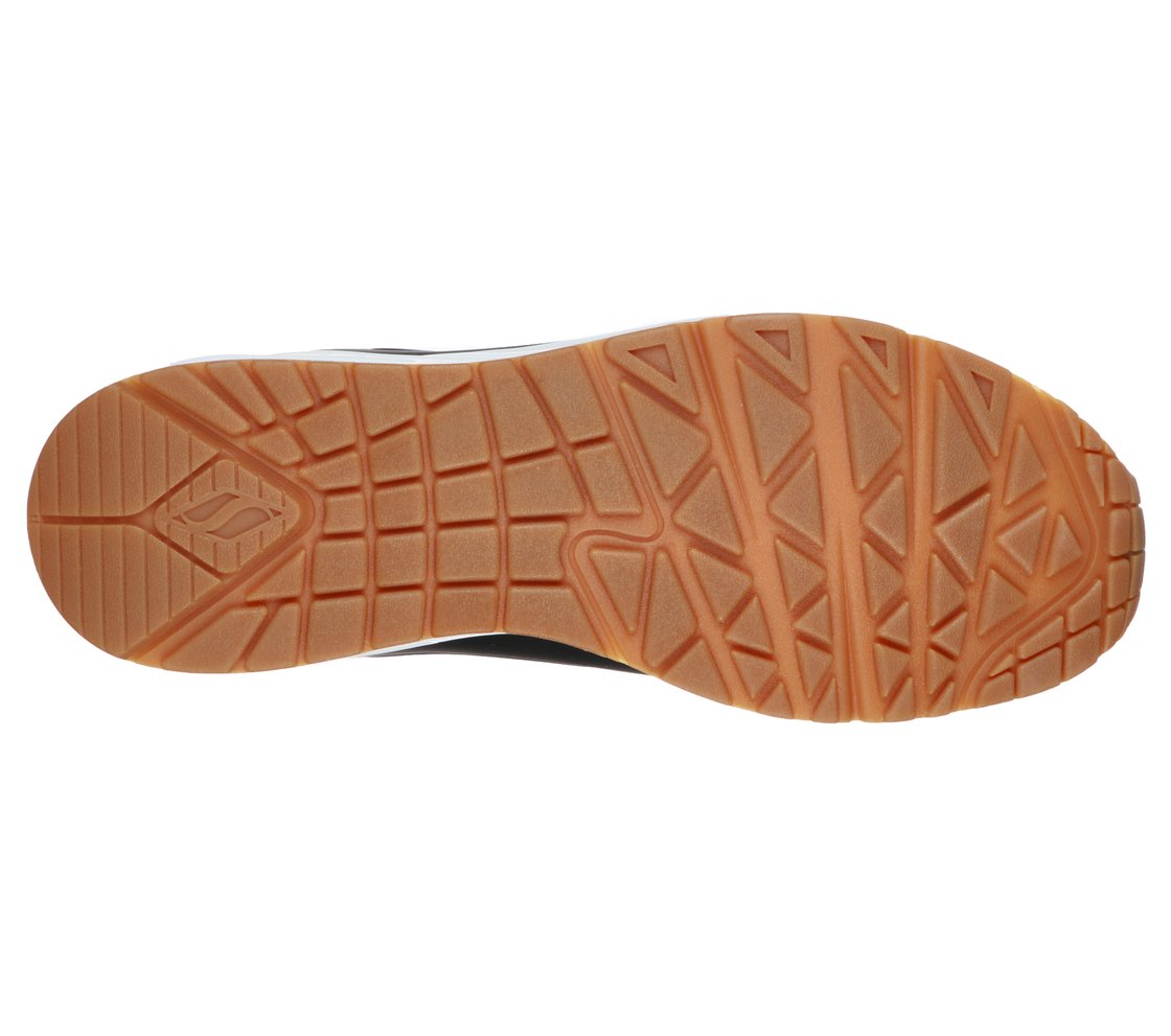UNO - STAND ON AIR,  Footwear Bottom View