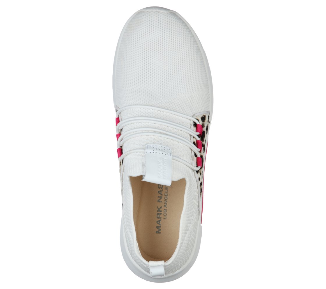 MODERN JOGGER - TRAILS,  Footwear Top View