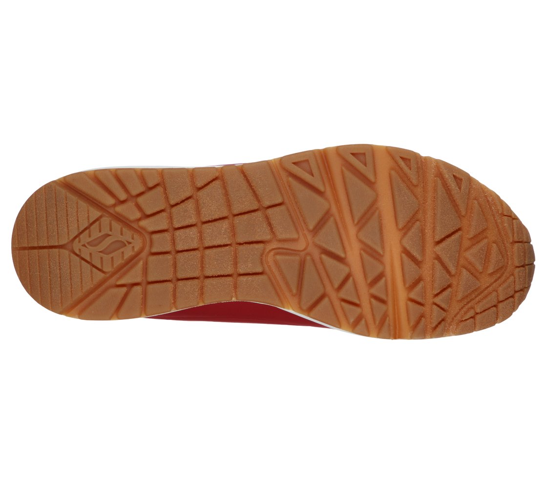 UNO - STAND ON AIR, DDARK RED