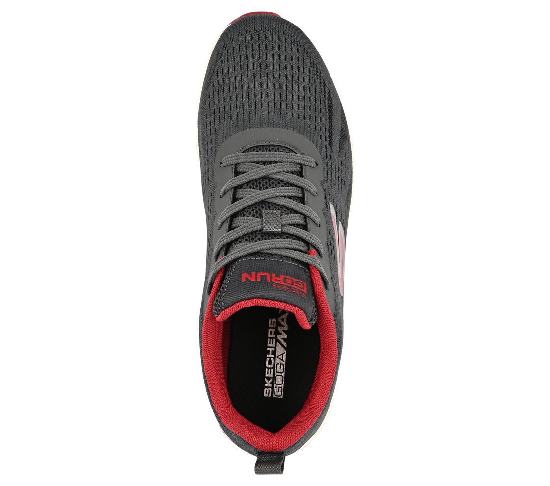 GO RUN CONSISTENT, CHARCOAL/RED Footwear Top View