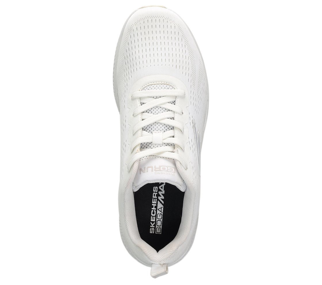 GO RUN CONSISTENT, WWWHITE Footwear Top View