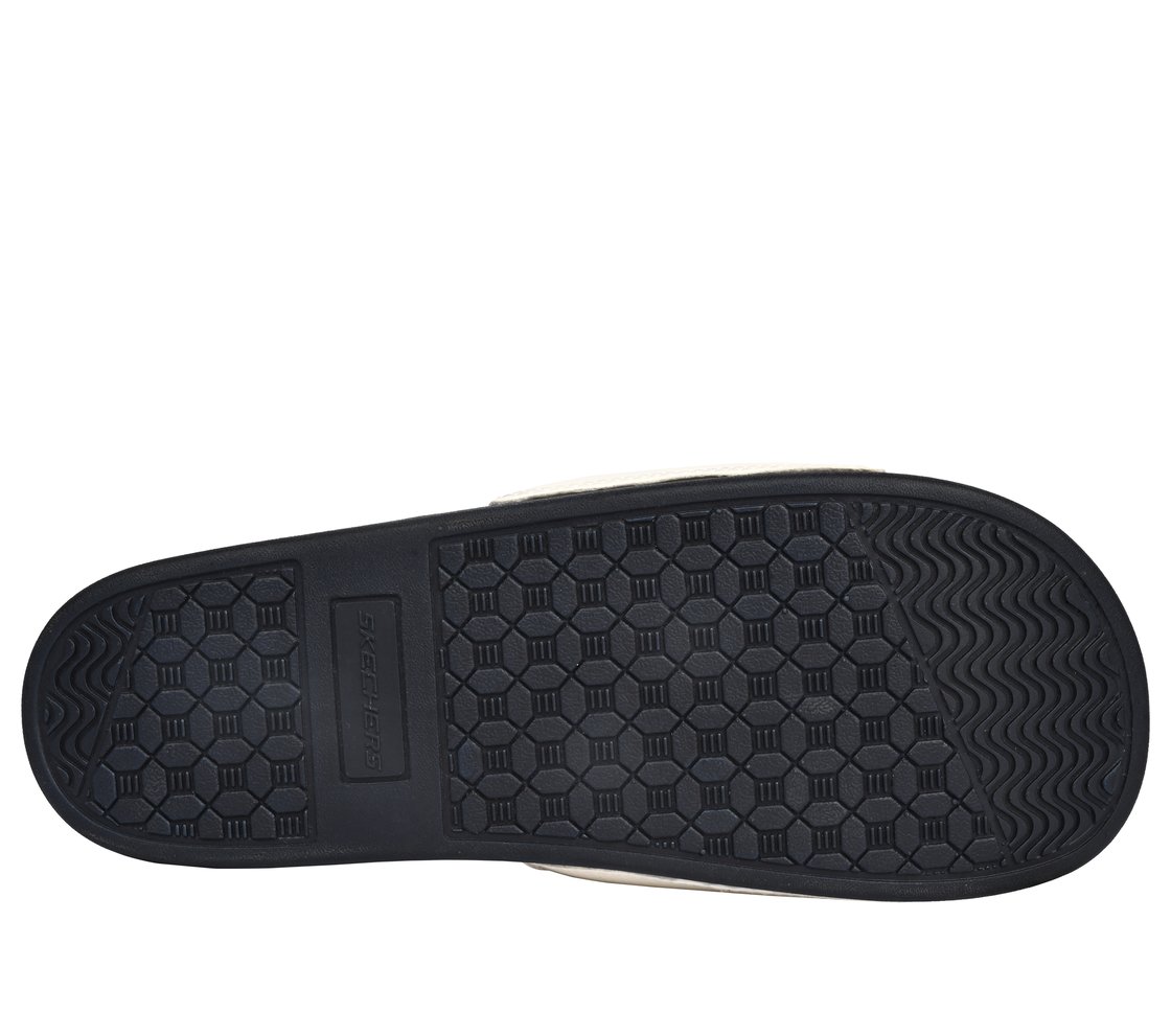 GAMBIX INDIA - BERLOW, WHITE/NAVY/RED Footwear Bottom View
