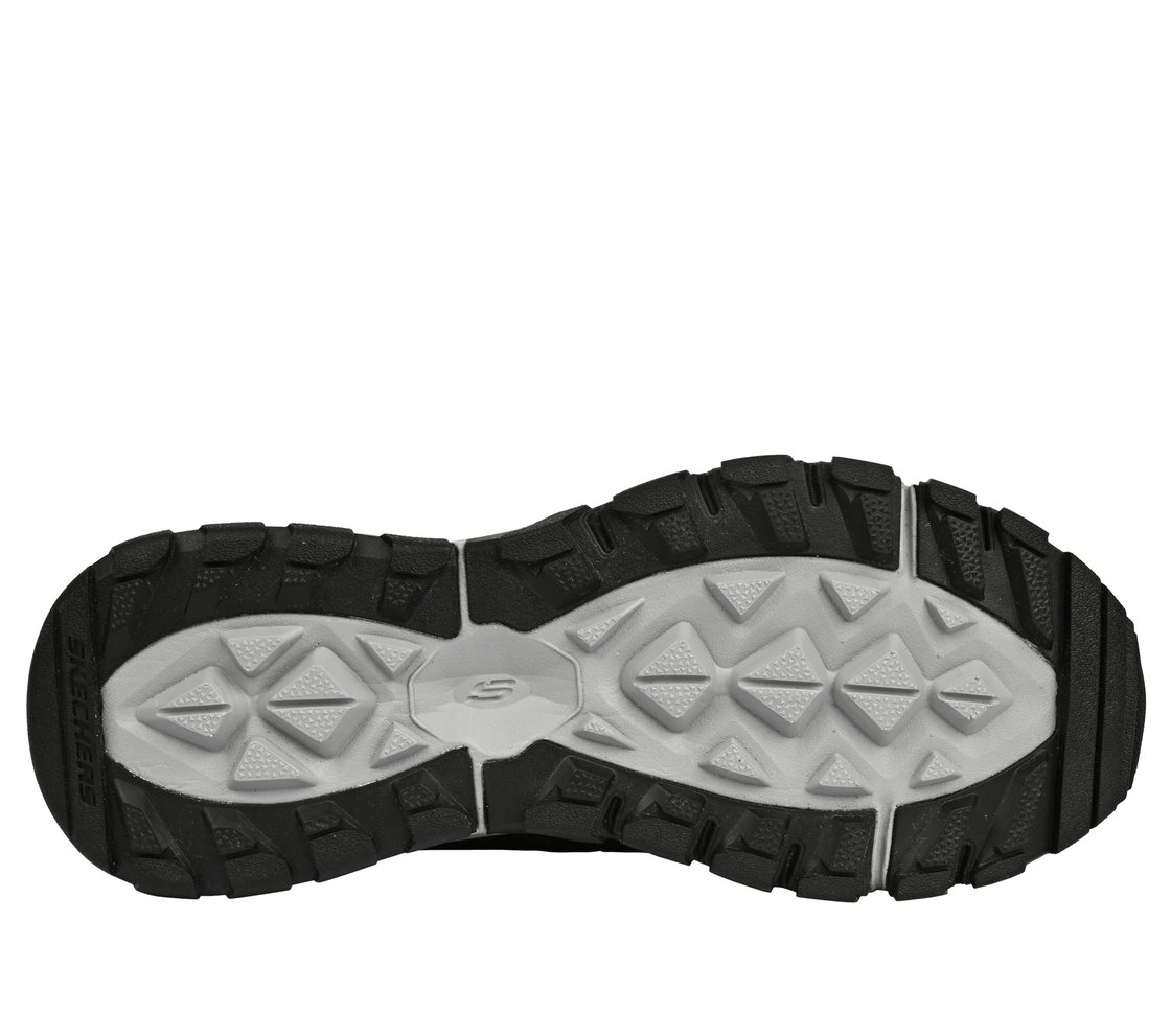 DYNAMITE AT, BLACK / GREY Footwear Bottom View