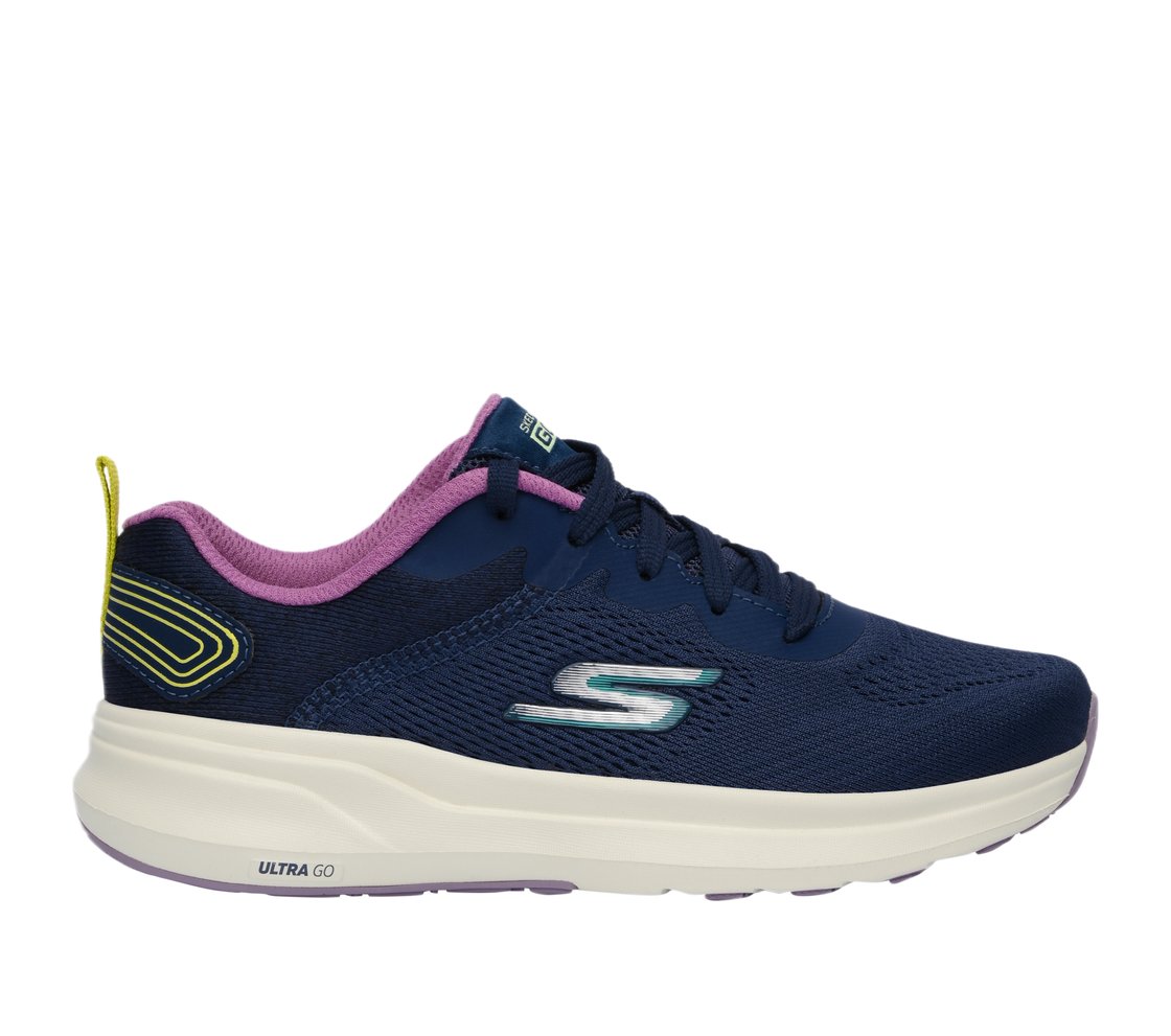 GO RUN PURE, NAVY/MULTI Footwear Lateral View