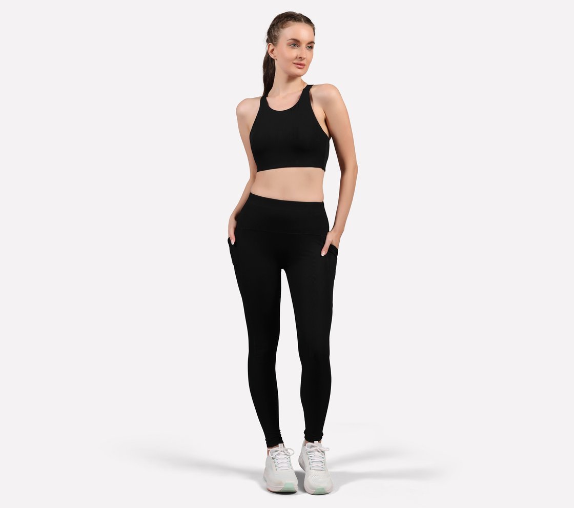 VERTICAL PATTERN SPORTS BRA, BLACK