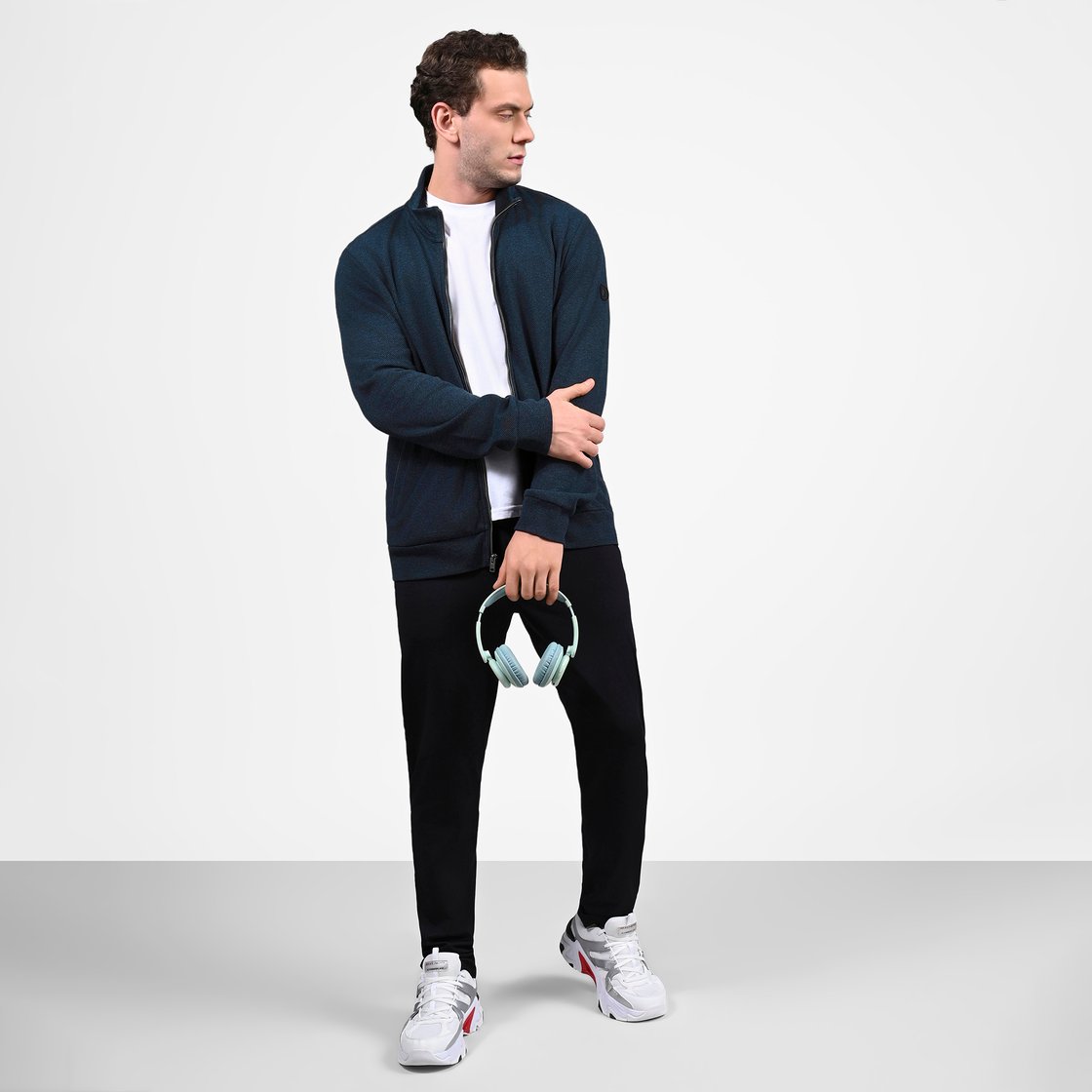 THE HOODLESS HOODIE SKECHSWEAT, NNNAVY Apparel Right View