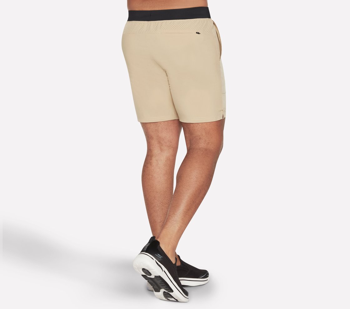 Buy Skechers SKECHWEAVE 7 MOTION SHORT | Mens