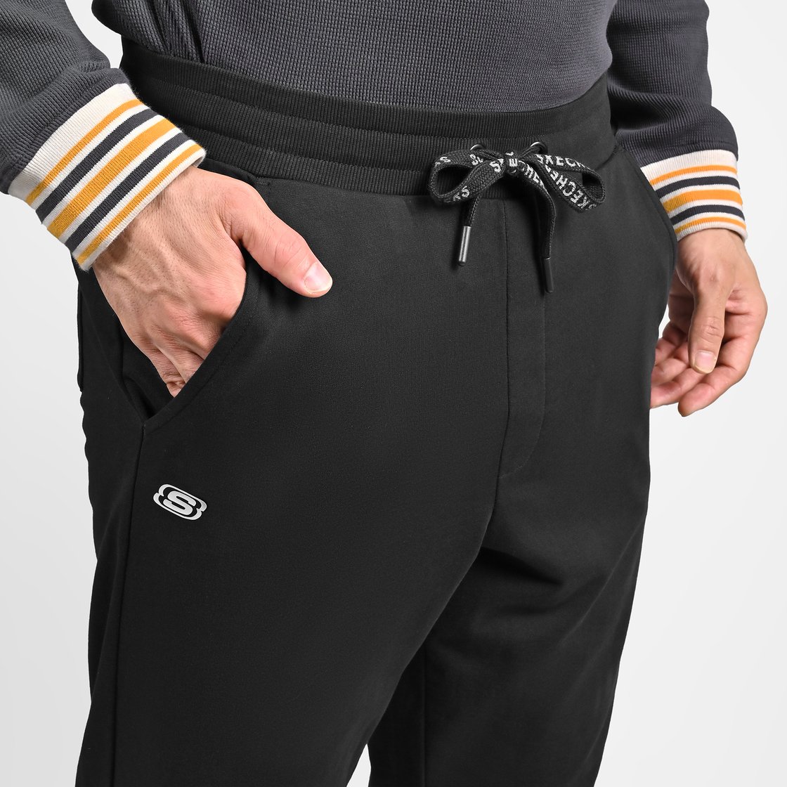 EARTH PEACE JOGGERS, BLACK/CHARCOAL/BLUE Apparel Right View